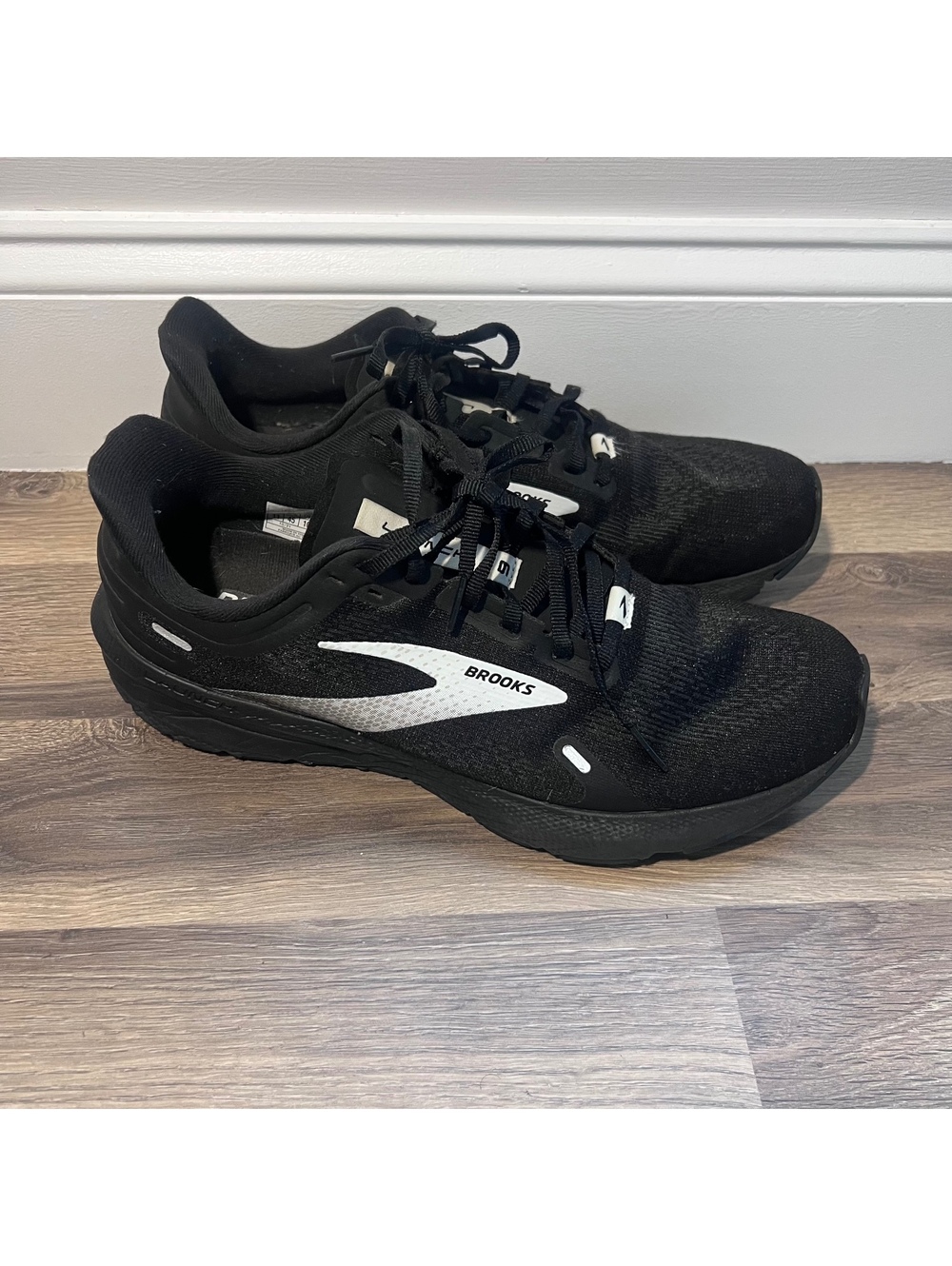 Brooks Men's size 11